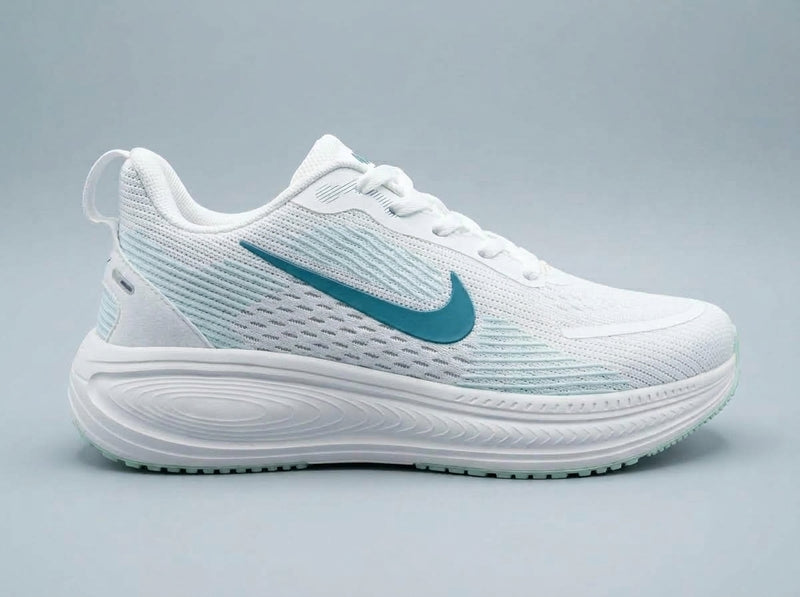 Nike Pegasus Premium (ZoomX)  — Illusion Green
